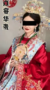 文轩探花约了个黑色皮裤肉肉身材少妇啪啪穿上网袜特写口交上位摩擦大力猛操