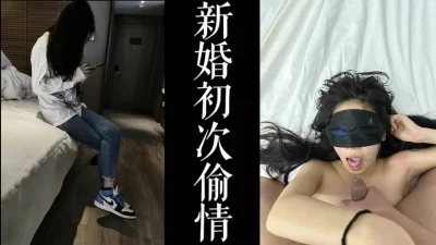 监控破解小伙酒店约炮粉嫩的小女友各种姿势啪啪